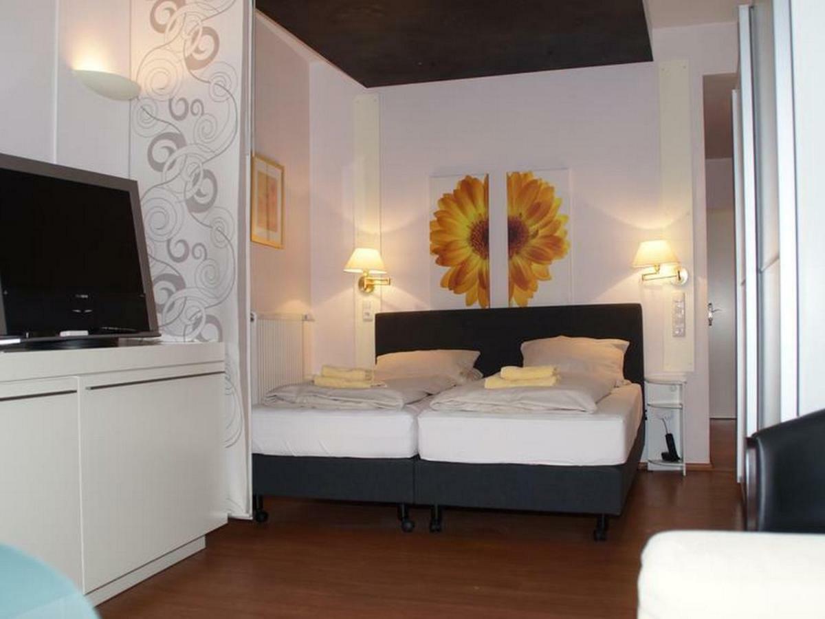 Hotel Alt Lueneburger Kutscherstuben Экстерьер фото